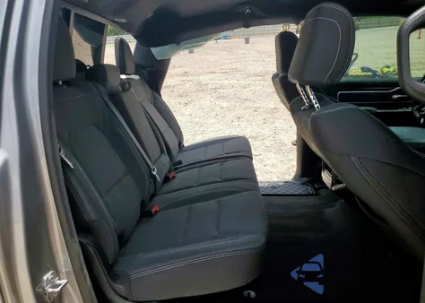 2022 Ram 1500 Big Horn/Lone Star z USA, uszkodzony, nr VIN 1C6RREFT9NN193858